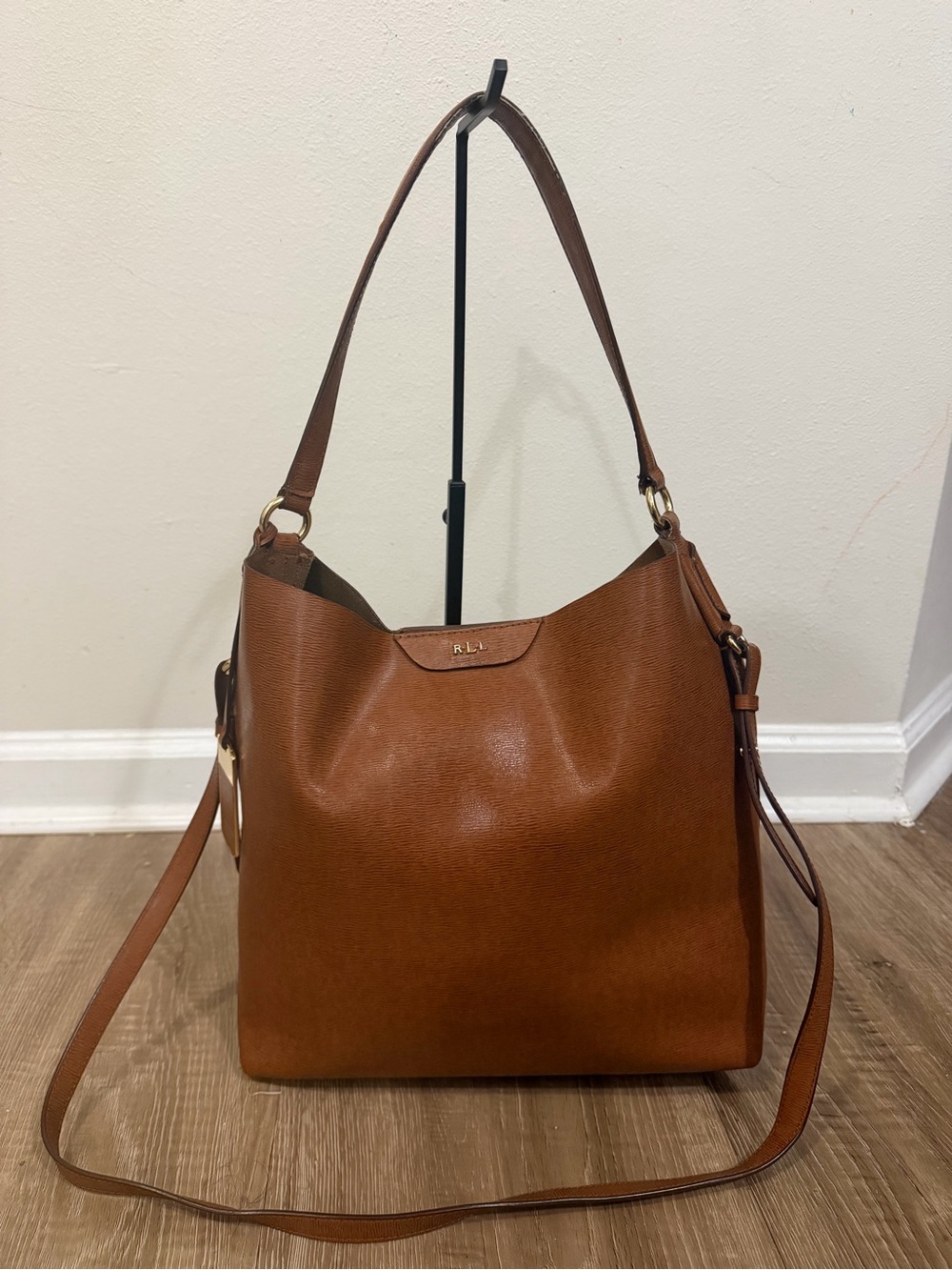 Lauren Ralph Lauren Cognac Leather crossbody purse